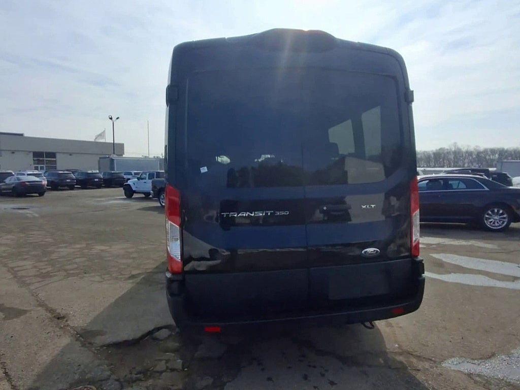 2022 Ford Transit-350 Passenger Van 350 XLT