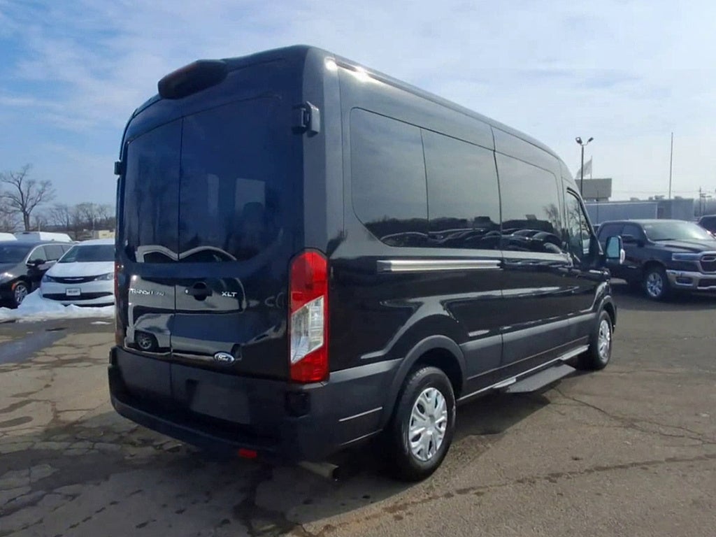 2022 Ford Transit-350 Passenger Van 350 XLT