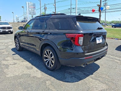 2023 Ford Explorer ST-Line