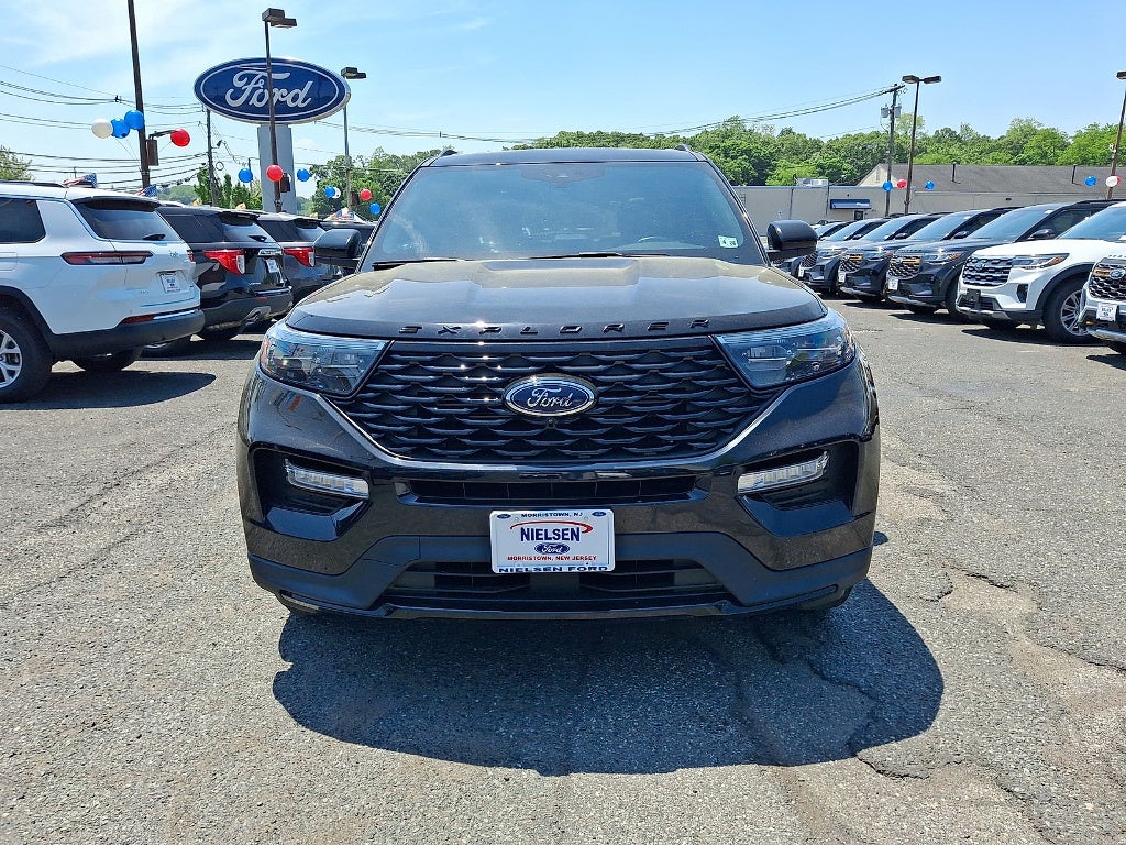 2023 Ford Explorer ST-Line