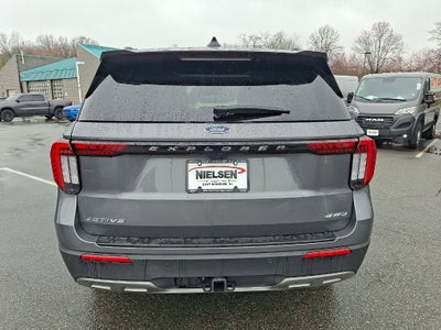 2025 Ford Explorer Active