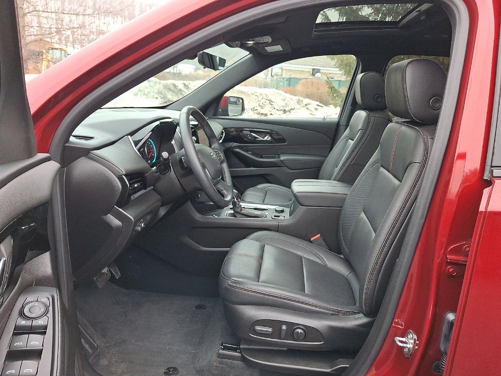 2023 Chevrolet Traverse RS - Photo 14