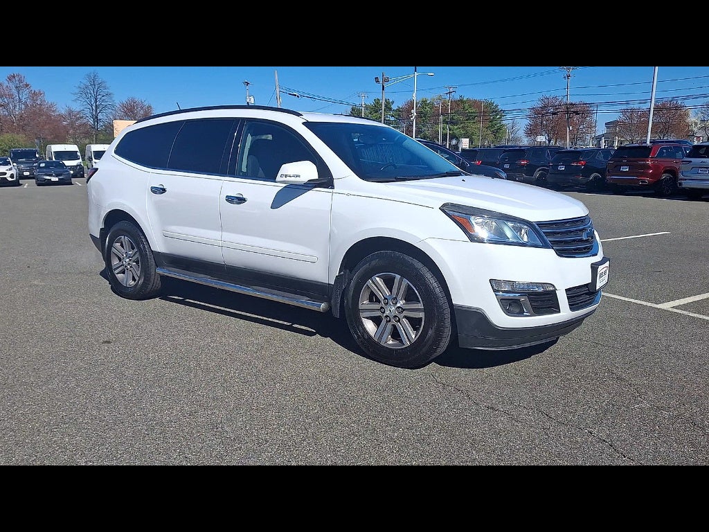 2017 Chevrolet Traverse LT