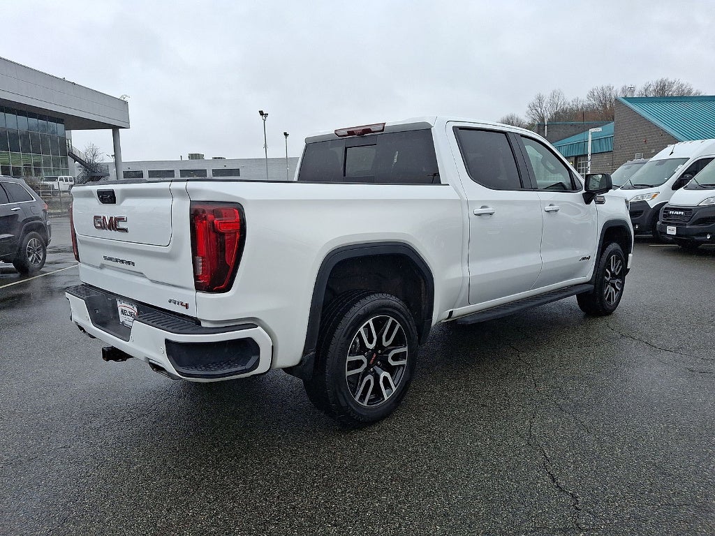 2022 GMC Sierra 1500 AT4