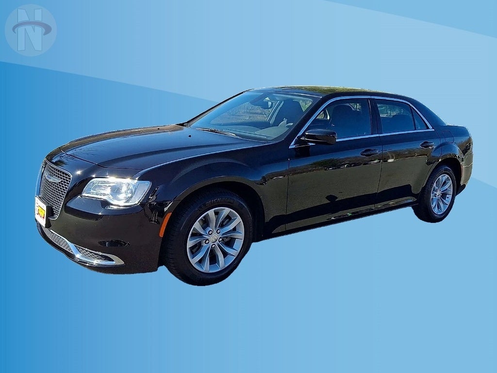2023 Chrysler 300 Touring