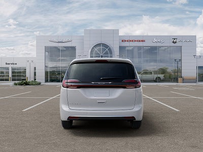 2027 Chrysler Pacifica Select