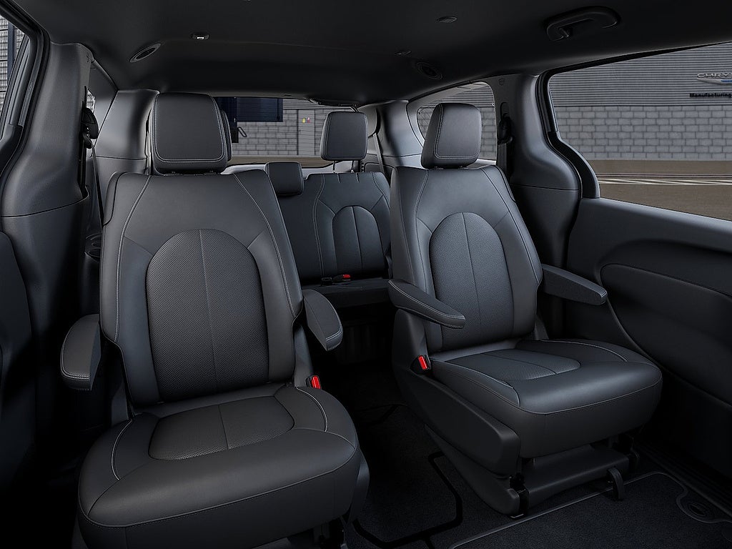 2027 Chrysler Pacifica Select
