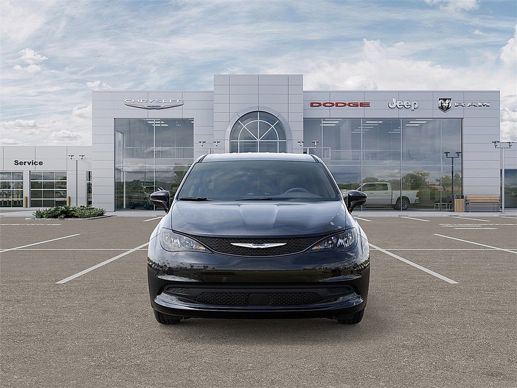 2026 Chrysler Voyager LX