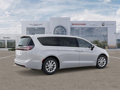 2026 Chrysler Pacifica Select AWD