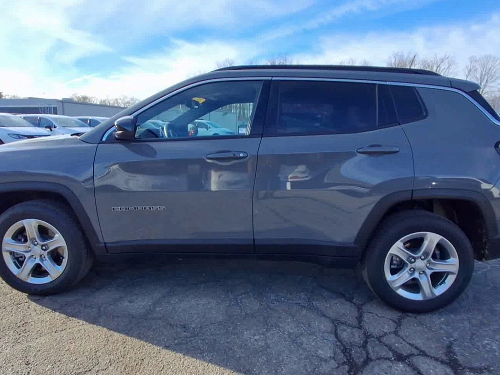 2023 Jeep Compass Latitude