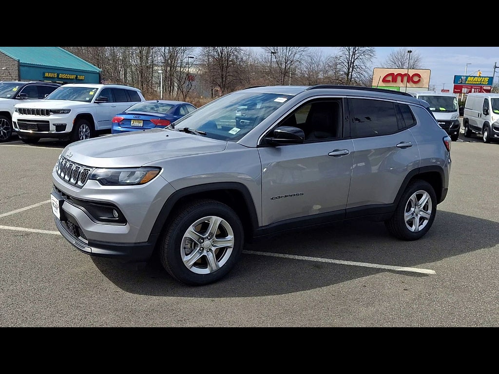 2023 Jeep Compass Latitude