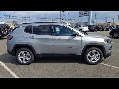 2023 Jeep Compass Latitude