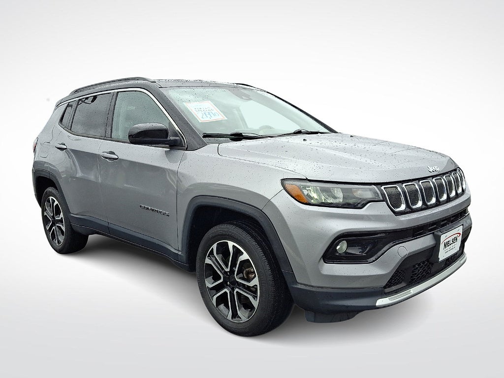 2022 Jeep Compass Limited 4X4's photo