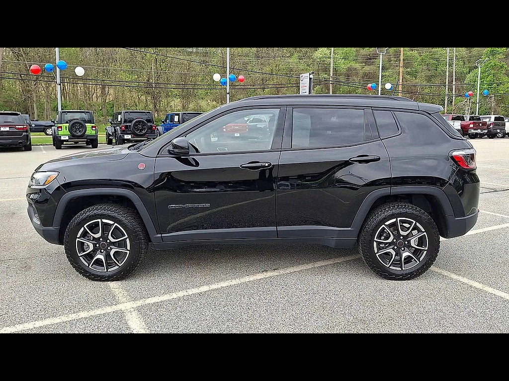 2025 Jeep Compass Trailhawk