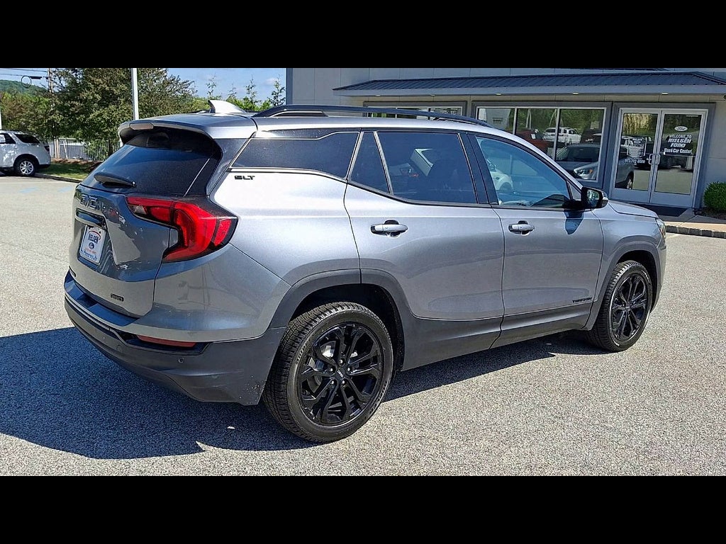 2020 GMC Terrain SLT
