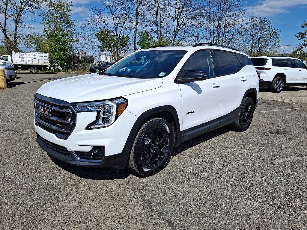 2022 GMC Terrain AT4