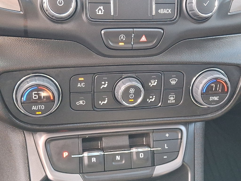 2022 GMC Terrain AT4