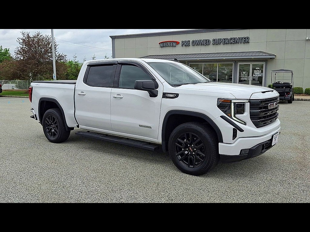 2025 GMC Sierra 1500 Elevation Standard