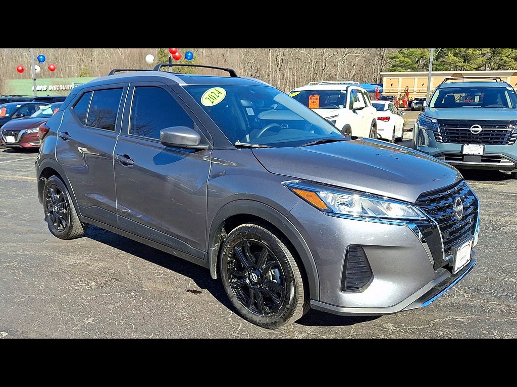 2024 Nissan Kicks SV
