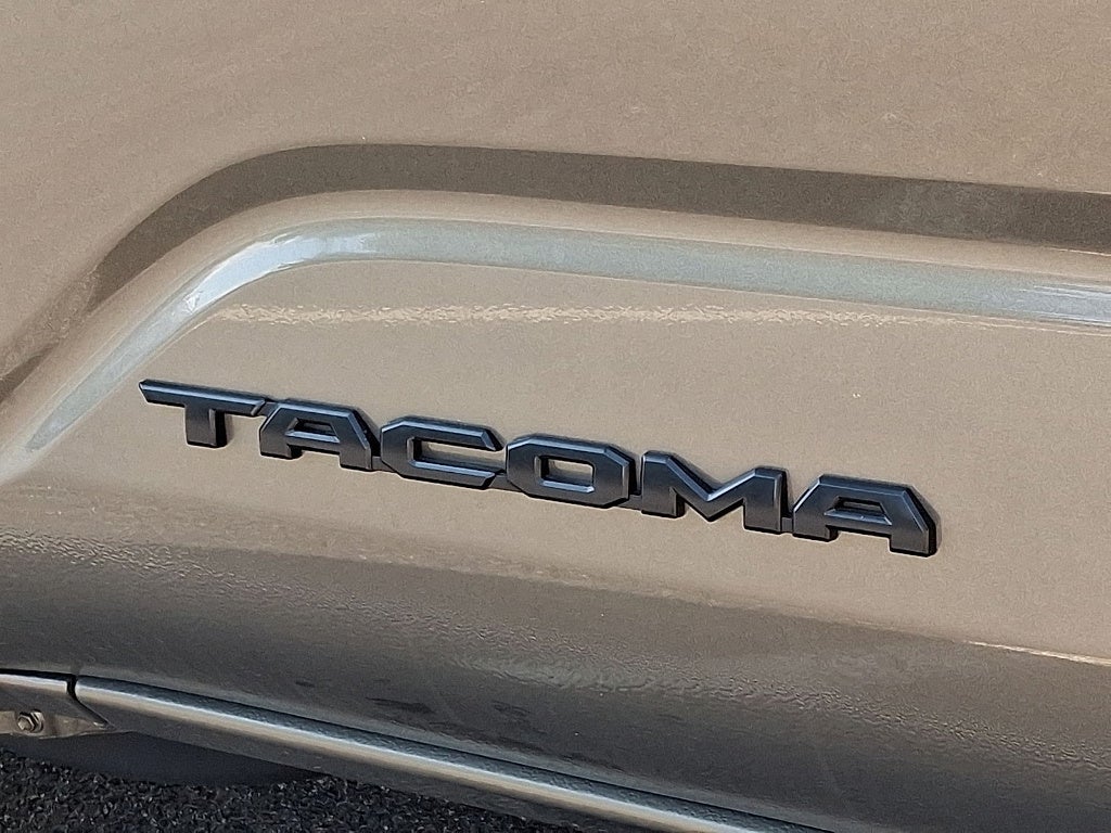 2025 Toyota Tacoma Hybrid TRD Off-Road HV