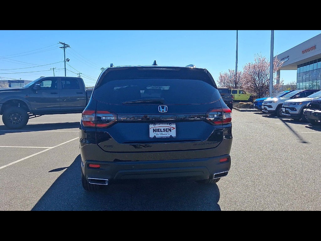 2025 Honda Pilot Black Edition