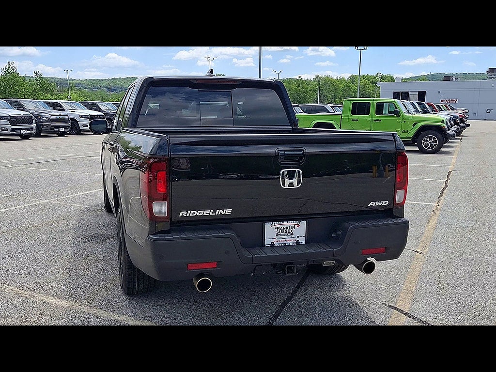 2023 Honda Ridgeline Black Edition