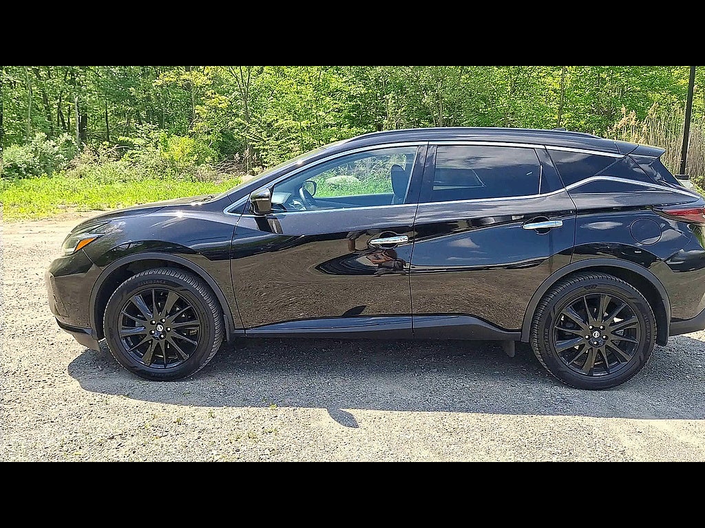 2022 Nissan Murano SV