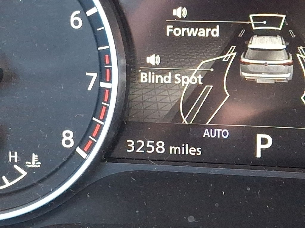 2025 Nissan Pathfinder S