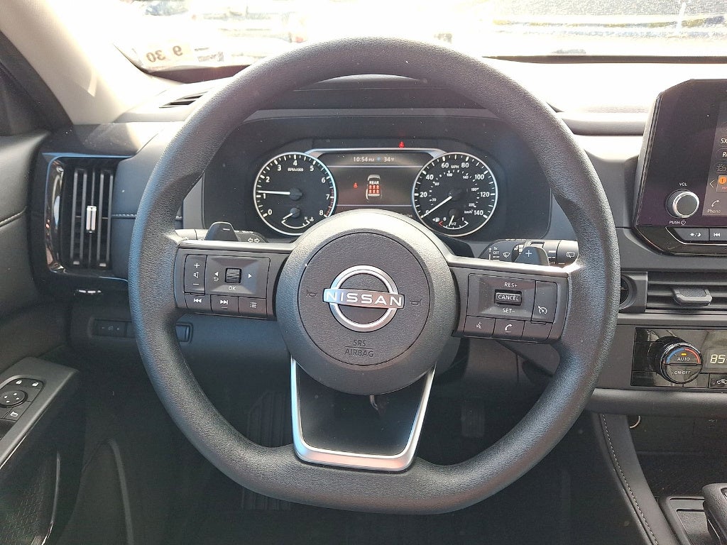 2025 Nissan Pathfinder S