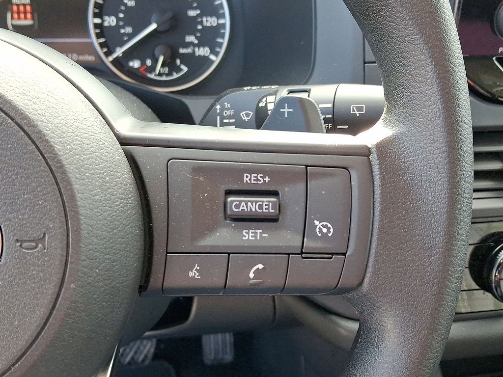 2025 Nissan Pathfinder S