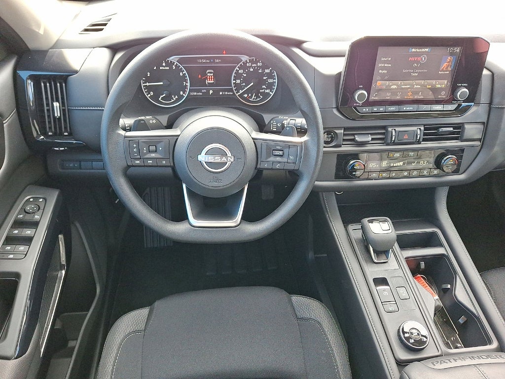 2025 Nissan Pathfinder S