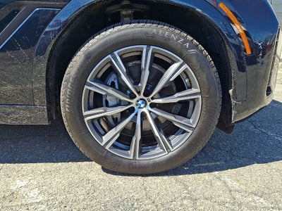 2026 BMW X6 xDrive40i