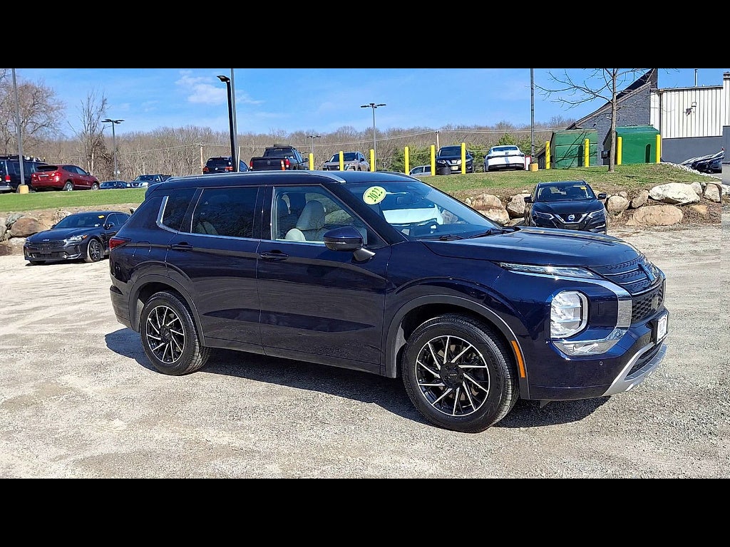 2022 Mitsubishi Outlander SEL Special Edition