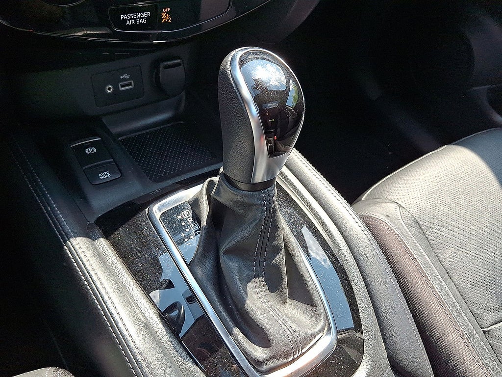 2020 Nissan Rogue Sport SL