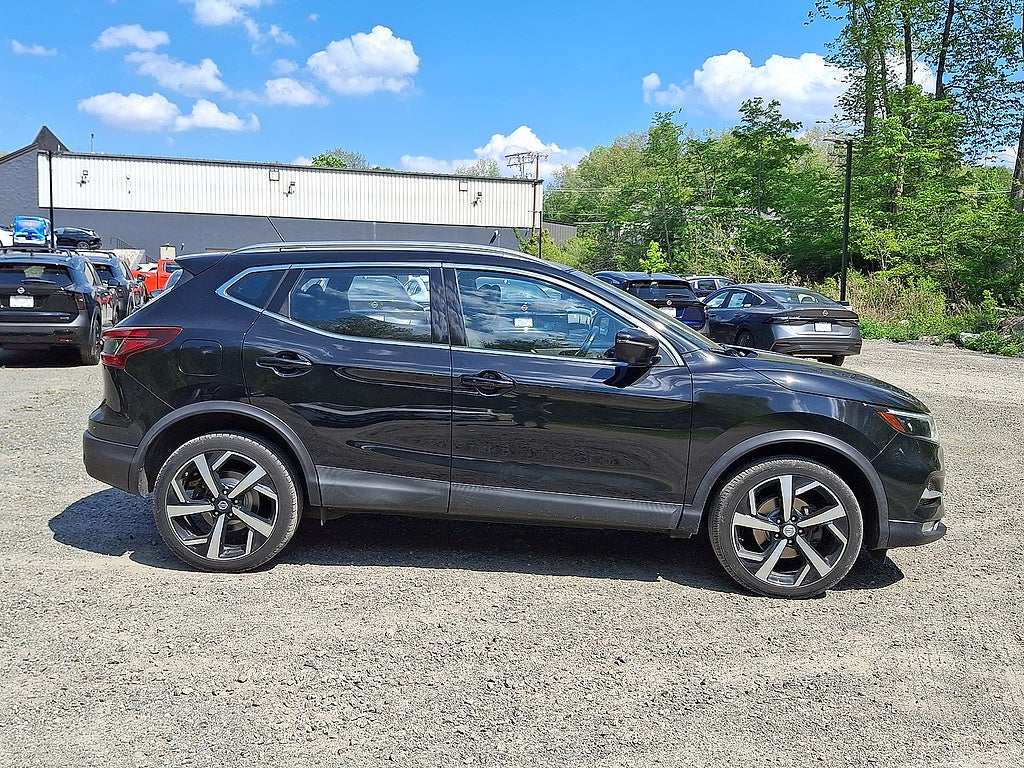 2020 Nissan Rogue Sport SL