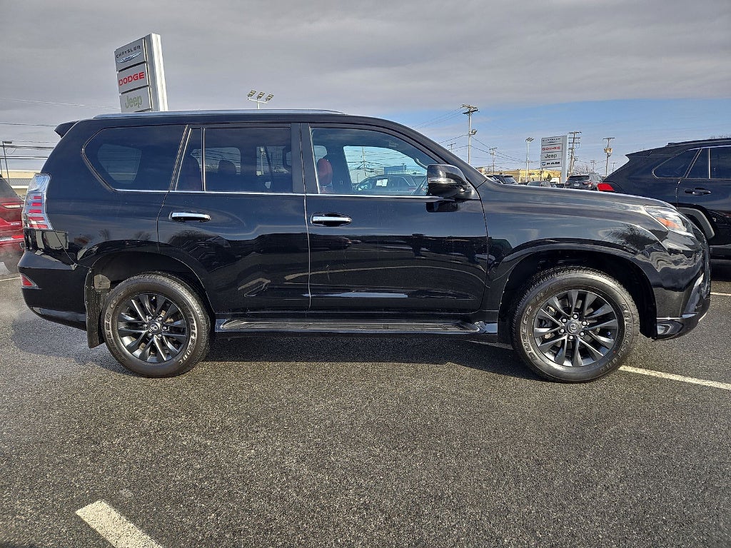 2023 Lexus GX 460 Base