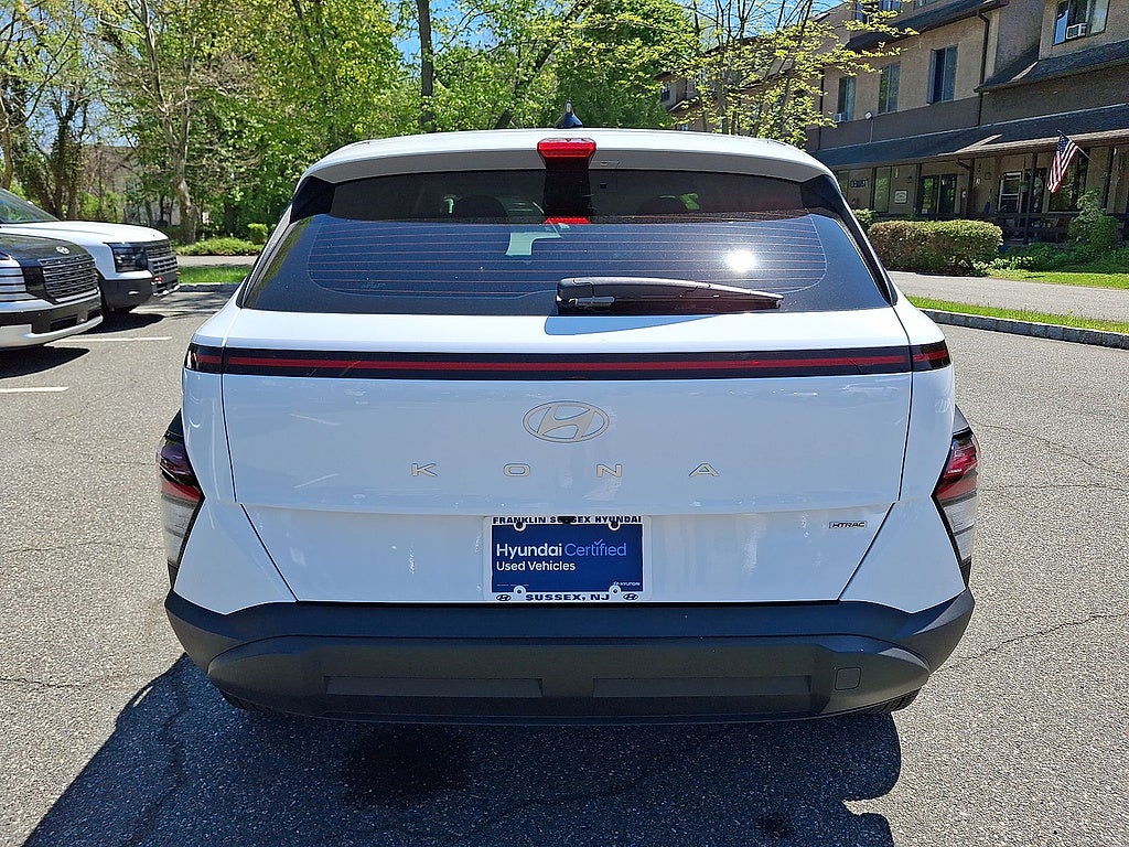 2025 Hyundai Kona SE
