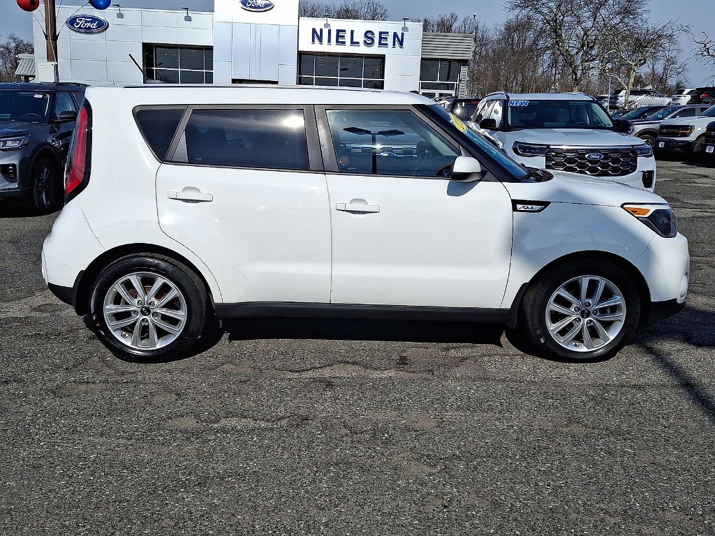 2018 Kia Soul +