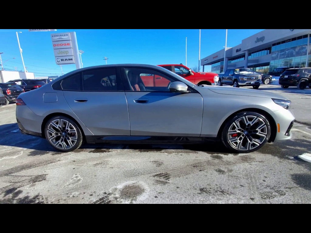 2025 BMW i5 xDrive40