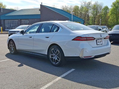 2025 BMW i5 xDrive40