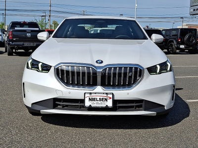 2025 BMW i5 xDrive40