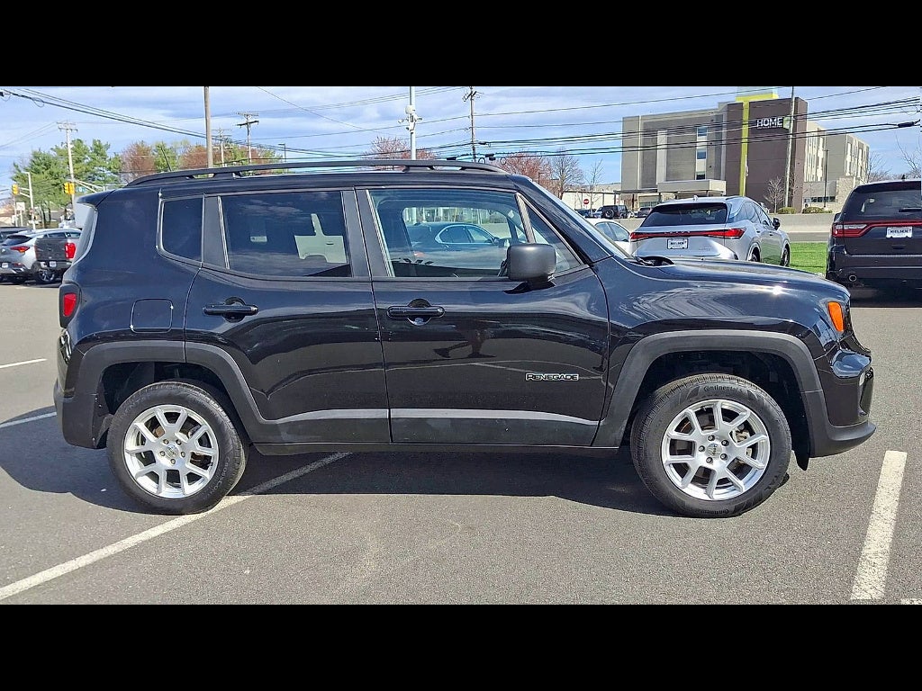 2022 Jeep Renegade Latitude