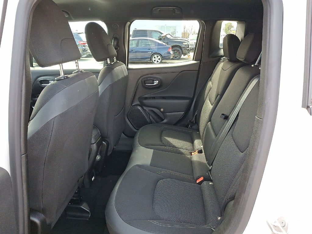 2022 Jeep Renegade Altitude