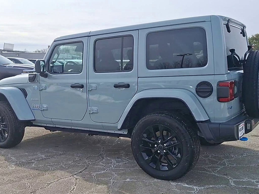 2024 Jeep Wrangler 4xe Sahara 4xe