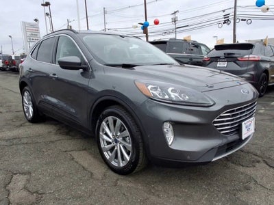 2022 Ford Escape Titanium