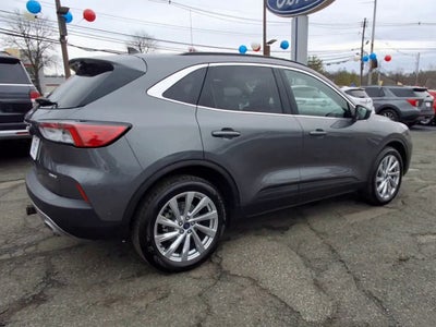 2022 Ford Escape Titanium