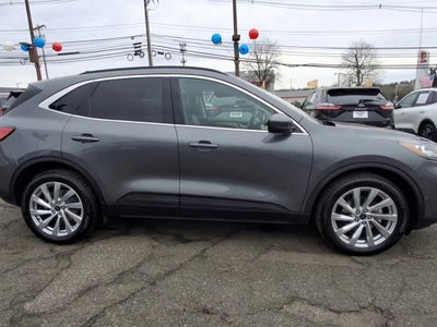2022 Ford Escape Titanium