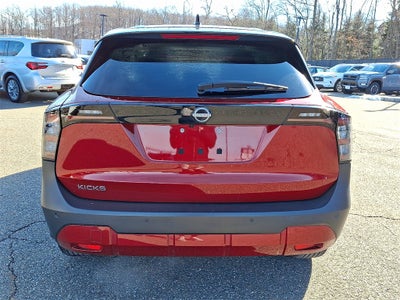 2025 Nissan Kicks SV