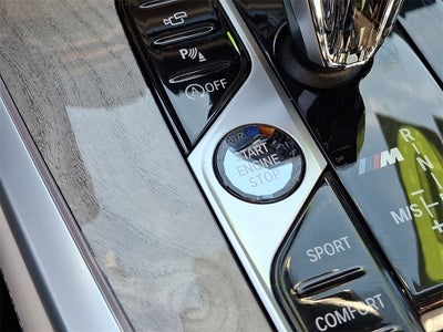 2020 BMW X7 M50i Dynamic Handling, Driving Assistance, Executive, C