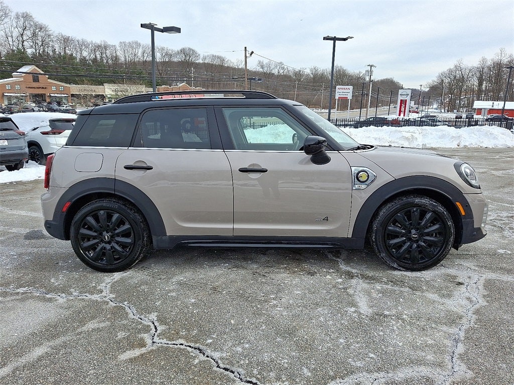 2022 MINI Countryman All4 Cooper SE
